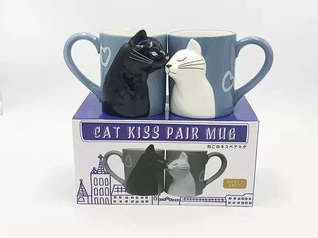 Kiss Cat Couple Mug