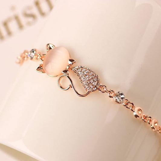 Cat Bracelet With Diamond