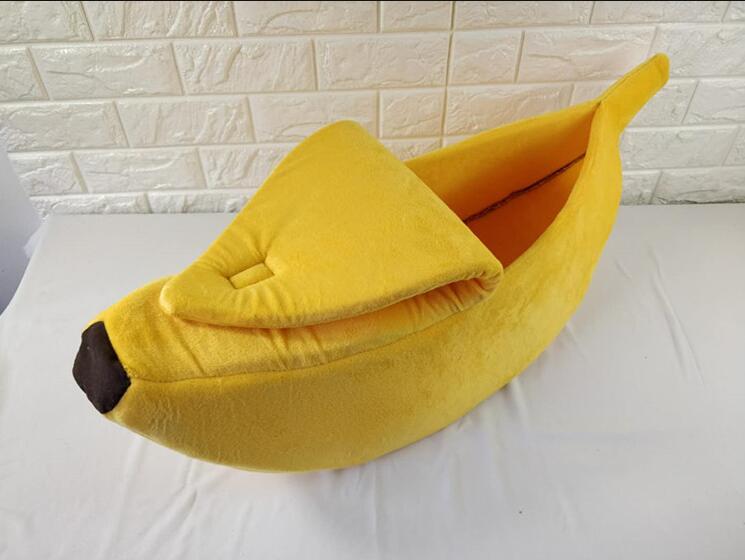 Dog Bed Banana